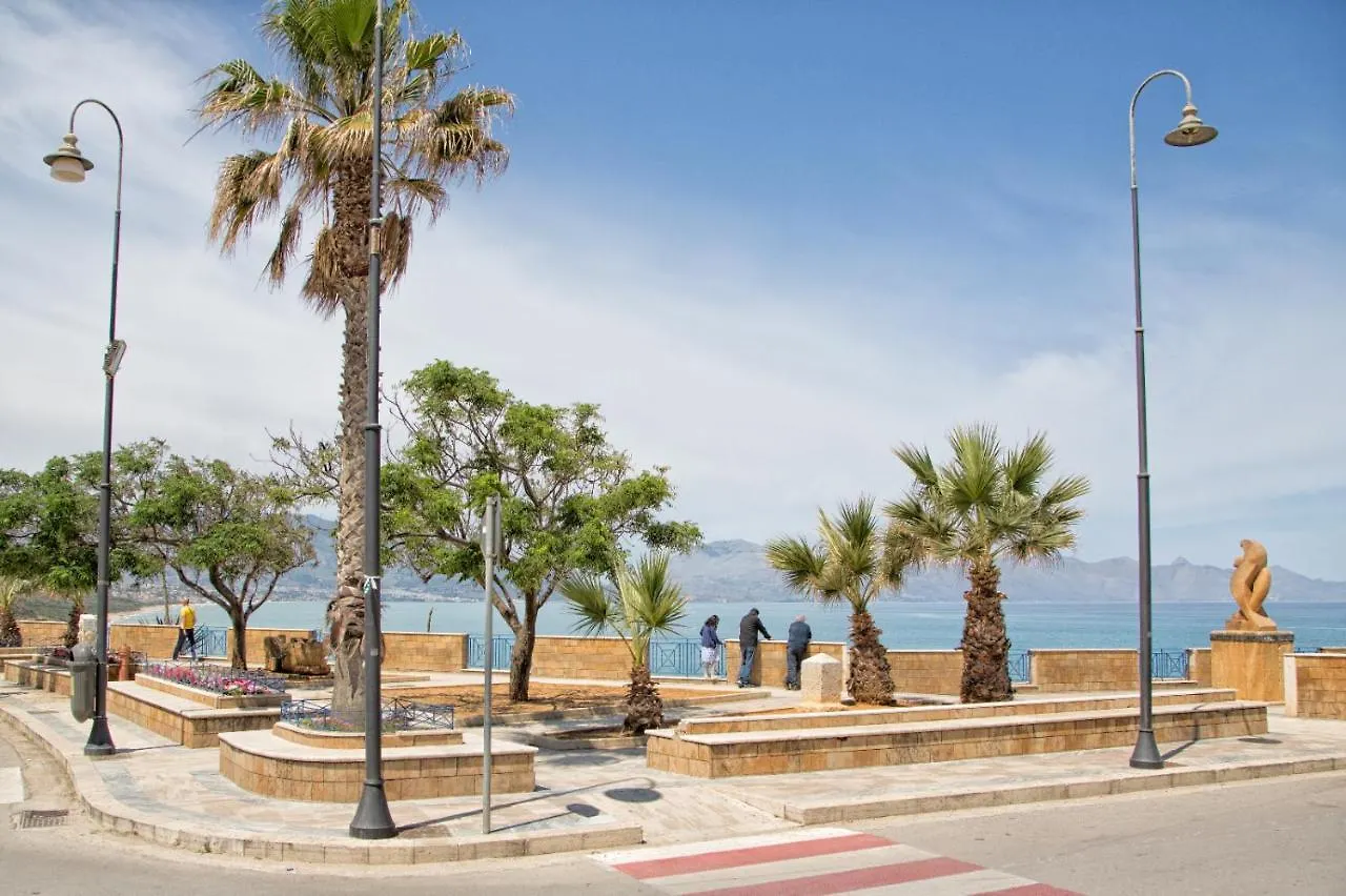 Alta Marea Sea Apartments Balestrate Aparthotel