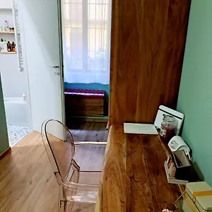 2 Via Fabio Mangone , Mediolan Włochy